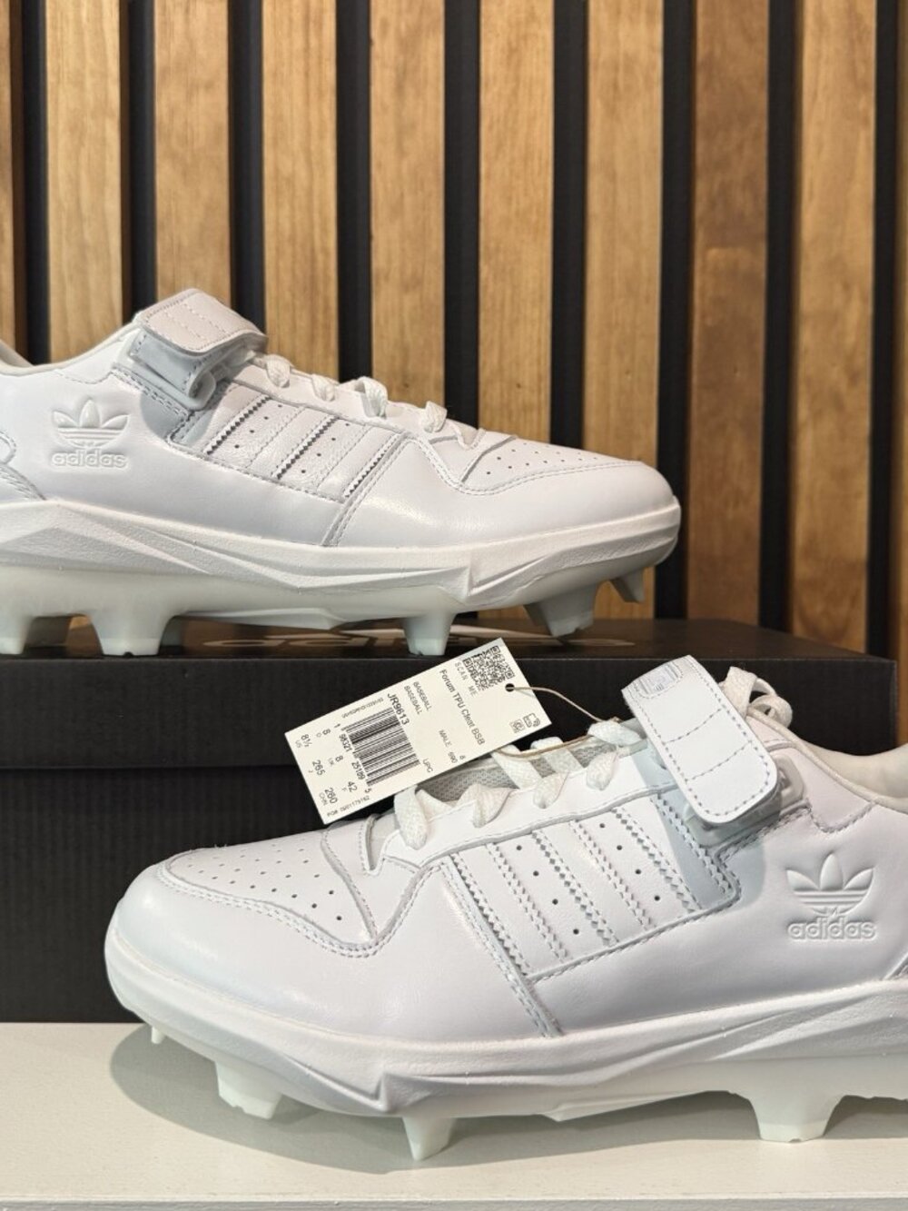 Adidas Forum TPU BSB Baseball Cleats BSB JR9613 Womens Size 9.5 / Mens Size 8.5